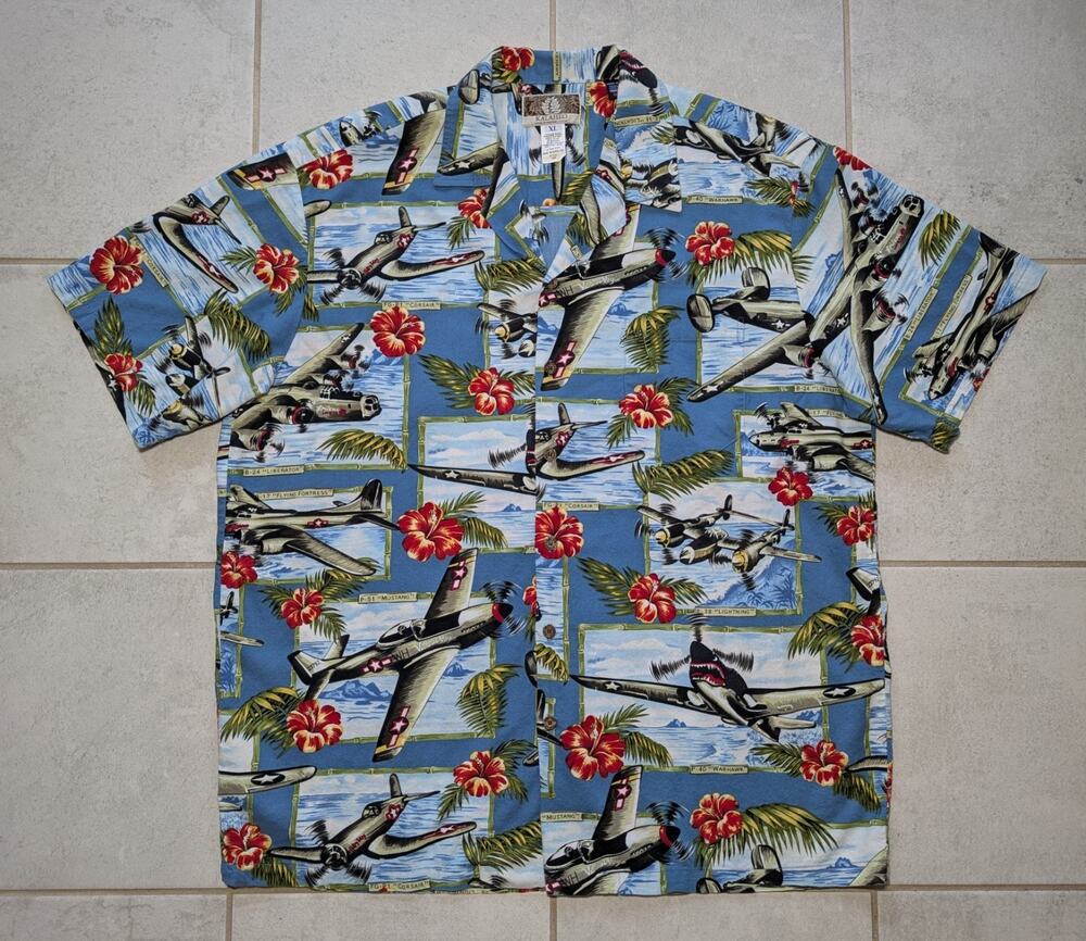 Kalaheon Men's XL World War II Bomber & Fighter Airplanes Print Hawaiian Shirt